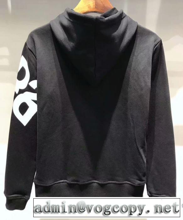 ぜひ今年のトレンドをチェック  パーカー  ディースクエアード 3色可選 DSQUARED2 2019年春夏シーズンの人気
