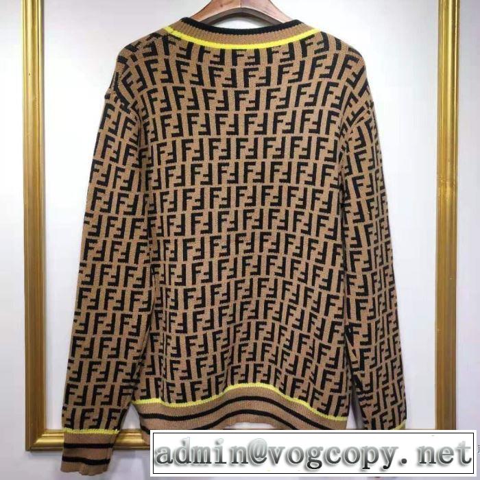 プルオーバーパーカー 大人っぽいファション感 フェンディ 大胆なデザイン FENDI  2019春夏の大注目トレンド