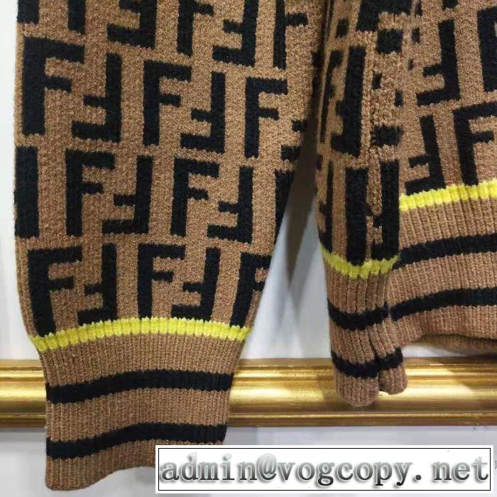プルオーバーパーカー 大人っぽいファション感 フェンディ 大胆なデザイン FENDI  2019春夏の大注目トレンド