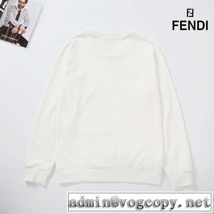 プルオーバーパーカー フェンディ FENDI 春夏らしい爽やかさ パーカー 【2019年】夏のファッション