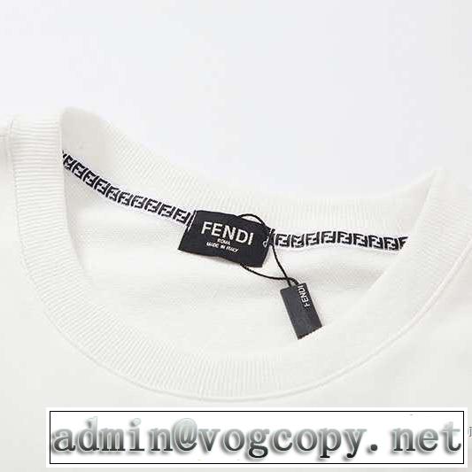 プルオーバーパーカー フェンディ FENDI 春夏らしい爽やかさ パーカー 【2019年】夏のファッション