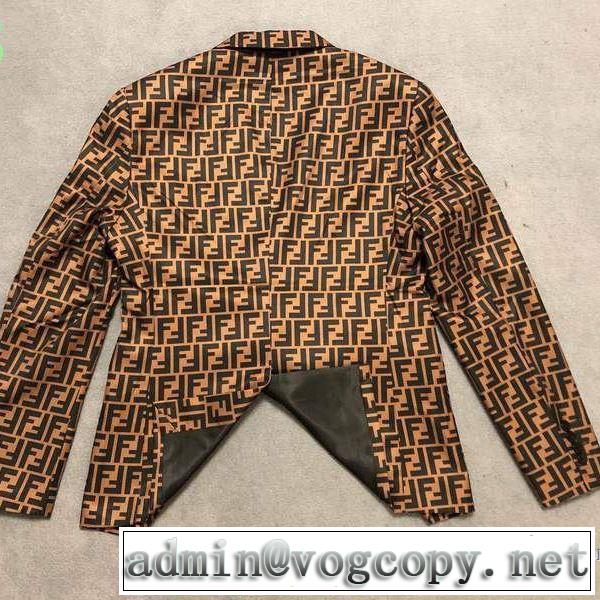 ハーフコート 2019SSのトレンド商品 フェンディ新しい斬新なスタイル  FENDI 鮮度アップブランド最新