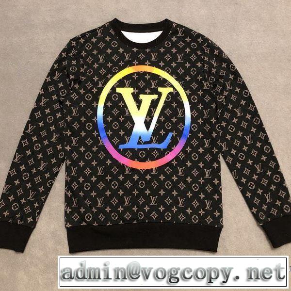 プルオーバーパーカー 夏に良く似合うちょっと新品 ルイ ヴィトン LOUIS VUITTON  おしゃれな夏ファッション2019 
