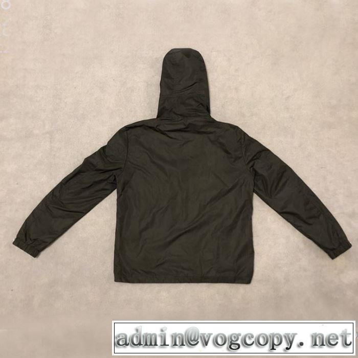 フード付きコート ぐっと鮮度がアップ モンクレール さわやか夏スタイル新品 MONCLER 2019年春夏シーズンの人気