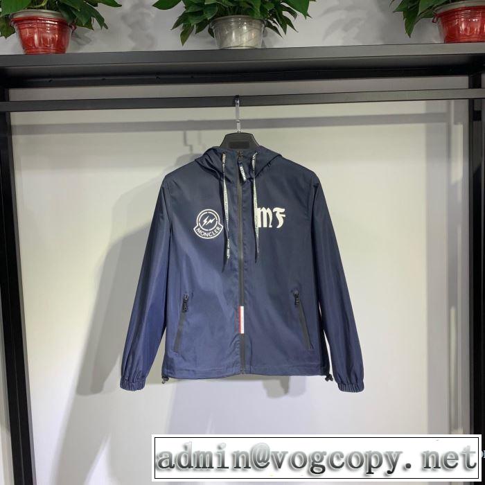 モンクレール MONCLER シンプルながら切れ味のいい  2色可選 フード付きコート2019年春夏シーズンの人気