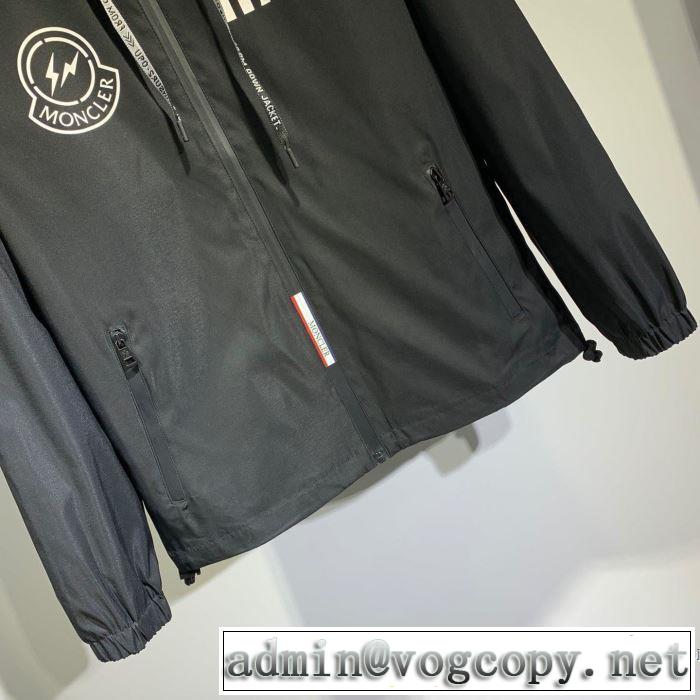 モンクレール MONCLER シンプルながら切れ味のいい  2色可選 フード付きコート2019年春夏シーズンの人気