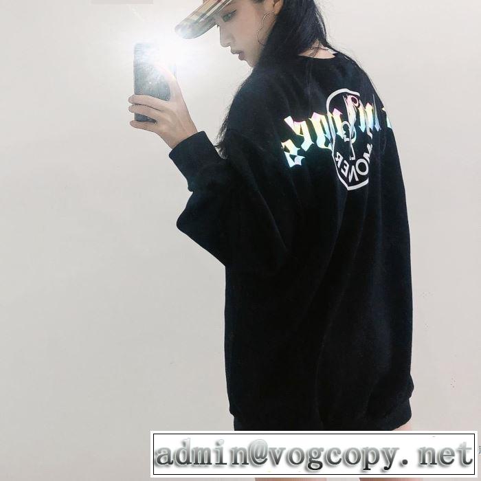 プルオーバーパーカー 春夏を感じさせる モンクレール MONCLER2019春夏の大注目トレンド 2色可選 大胆なデザイン