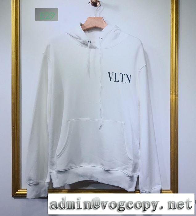 パーカー 夏っぽさ新作アイテム  ヴァレンティノ VALENTINO 今流行りの最新コレクション 2019春夏トレンドアイテム