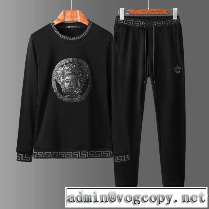 春色の最旬の人気アイテム  ヴェルサーチVERSACE 2019夏ファション新品 上下セット夏らしい品格が漂う 