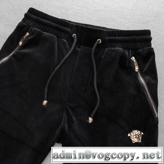 上下セット  春夏を感じさせる ヴェルサーチ 2019春夏の大注目トレンド VERSACE 春夏の流行りトップス
