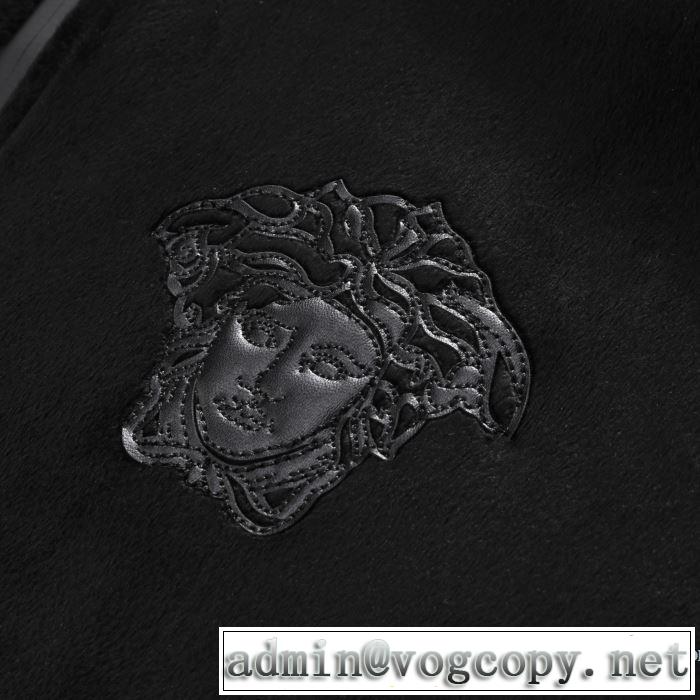 人気ストリートブランド新品  上下セット 爽やかな色合い ヴェルサーチVERSACE【2019春夏】最新コレクション