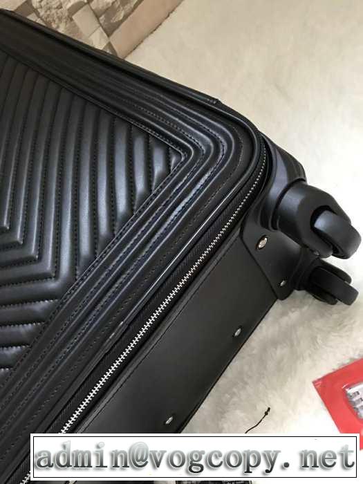 スーツケース CH馴染みやすいスタイル美品 CH 【2019春夏】最新コレクション セールで格安