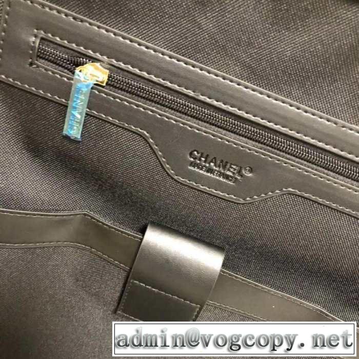 フェンディ FENDI 2019年最新ファッション スーツケース すごく稀少カラー やっと見つけた国内即発
