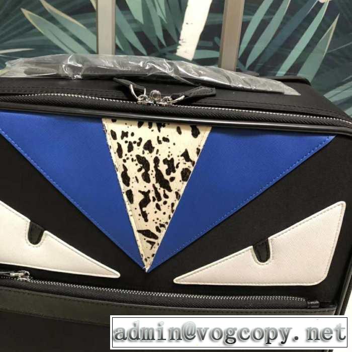 フェンディ FENDI 2019年最新ファッション スーツケース すごく稀少カラー やっと見つけた国内即発