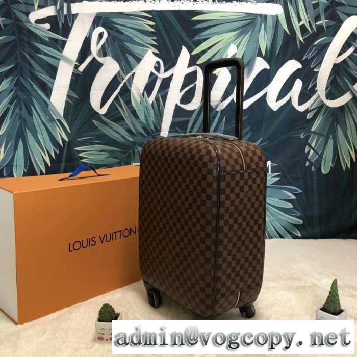 ルイ ヴィトン2019春夏の大注目トレンド LOUIS VUITTON  スーツケース 抜け感のあるキレイめ