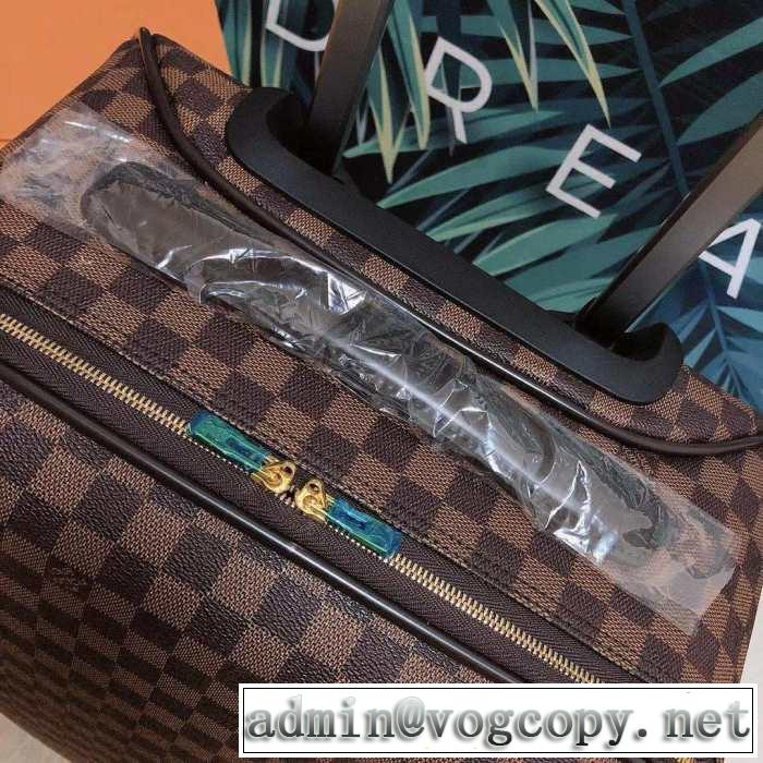 定番が欲しい方  LOUIS VUITTON  スーツケース ルイ ヴィトン 2019年最新ファッション大人の色味