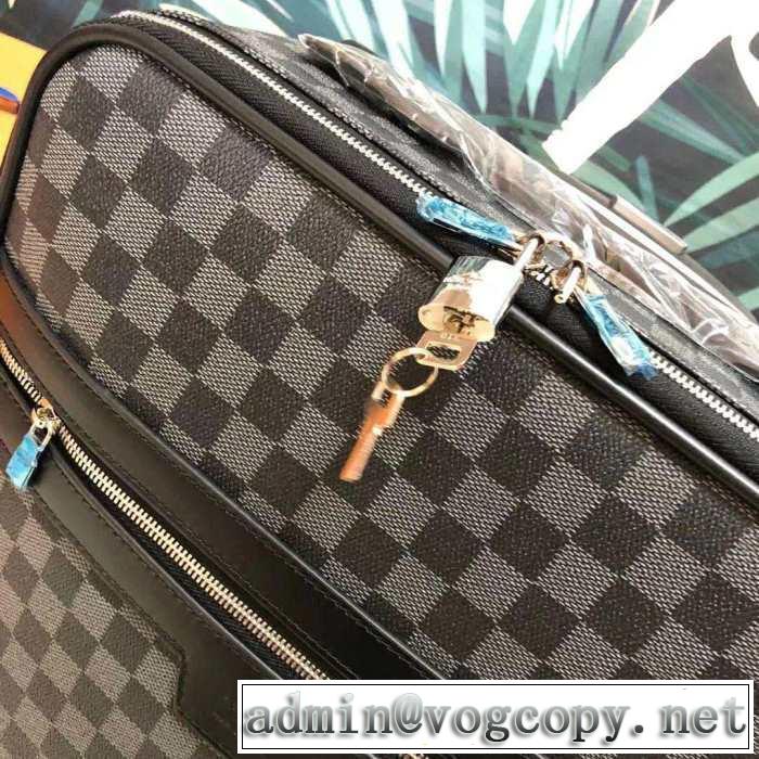 即完売 ルイ ヴィトン LOUIS VUITTON 2019SS スーツケース コーデ選ばずおしゃれのポイント
