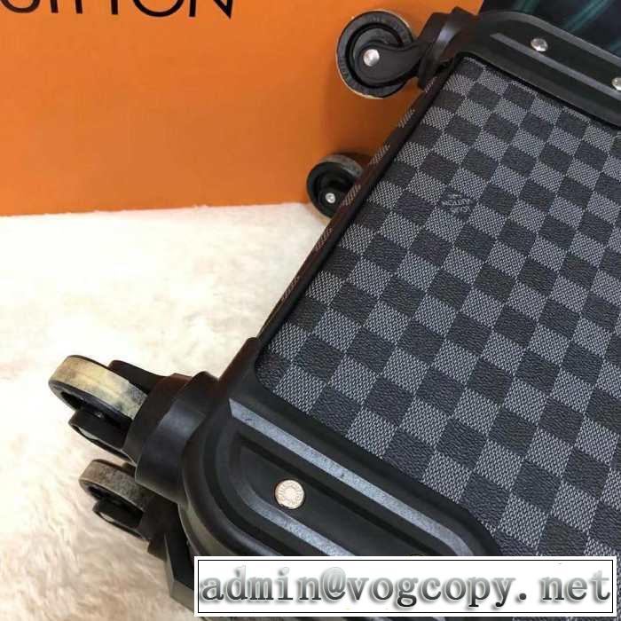 即完売 ルイ ヴィトン LOUIS VUITTON 2019SS スーツケース コーデ選ばずおしゃれのポイント
