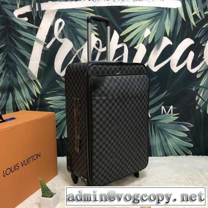 ルイ ヴィトン2019春夏トレンドアイテム  LOUIS VUITTON  スーツケース  スタイリッシュに新着