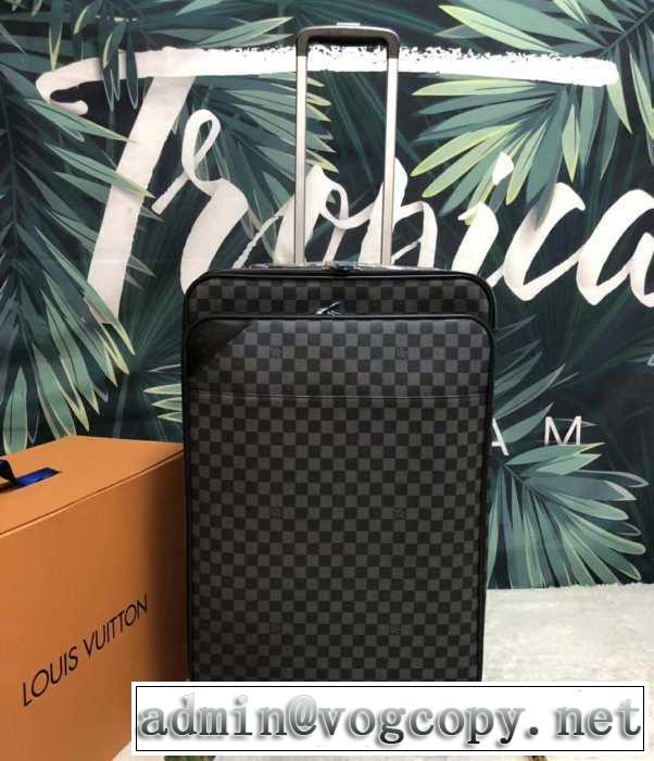 ルイ ヴィトン2019春夏トレンドアイテム  LOUIS VUITTON  スーツケース  スタイリッシュに新着