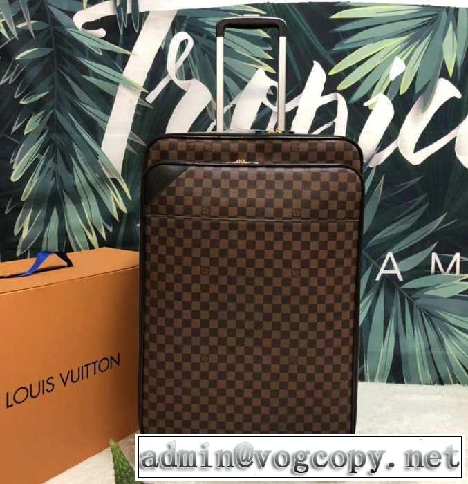 LOUIS VUITTON  春色の最旬の人気アイテムスーツケース ルイ ヴィトン2019年夏の一押しファッションアイテム