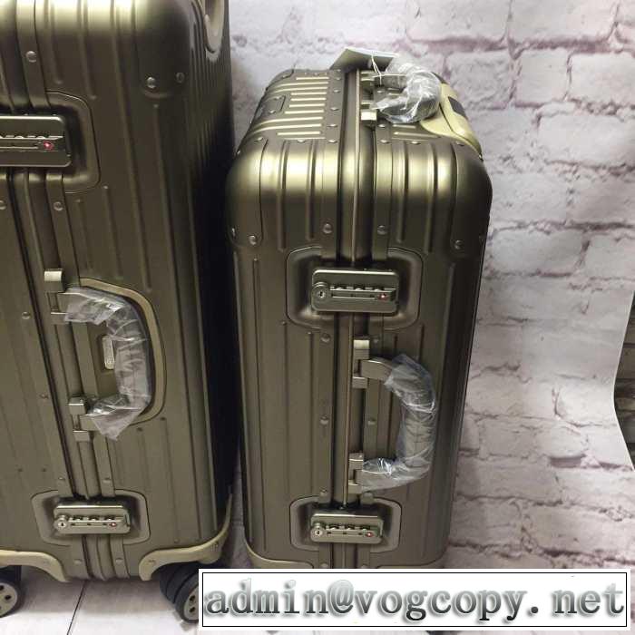 すっきりした印象に リモワ Rimowa オススメしたい最新注目ファションスーツケース 2019春夏は人気定番