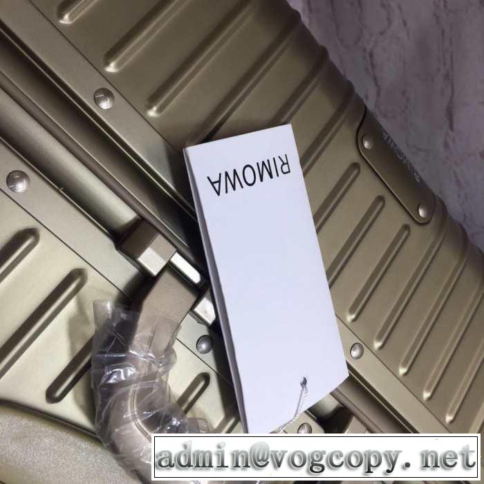 すっきりした印象に リモワ Rimowa オススメしたい最新注目ファションスーツケース 2019春夏は人気定番