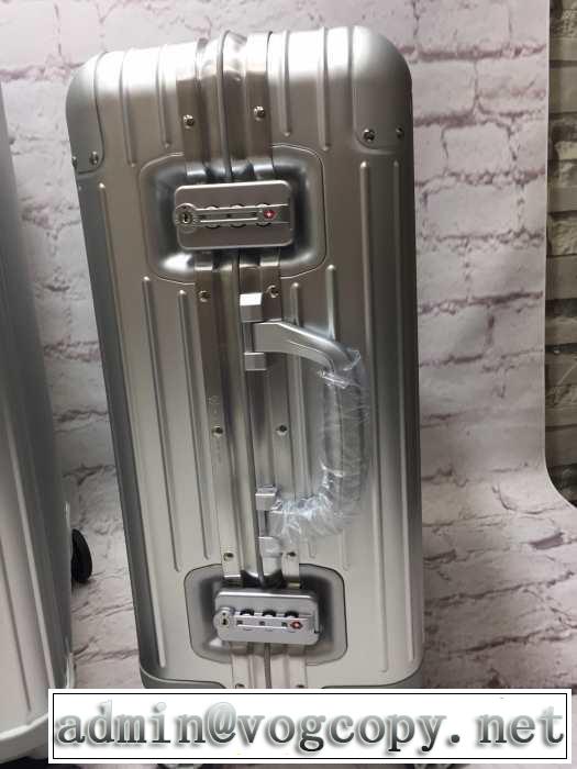 《2019年》今、注目のストリート リモワ Rimowa  スーツケース優しい雰囲気スタイリッシュに