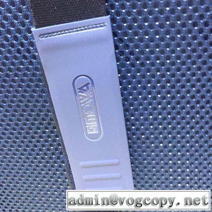 魅力的なカラー使い リモワ Rimowa 2019春夏トレンドアイテム スーツケース今流行りの最新コレクション