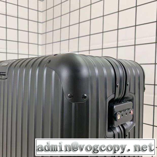 ブランドの話題の新作も！ リモワ Rimowa 大人っぽく着こなし スーツケース2019SSのトレンド商品