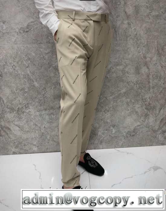 BALENCIAGA  スーツ 2019秋冬最重要アイテム おしゃれ感度が高い秋冬トレンド バレンシアガ