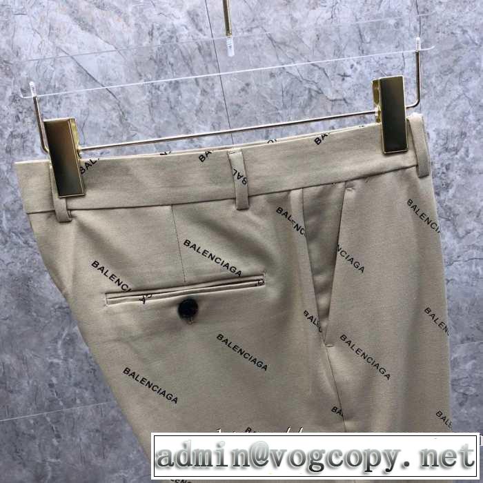 BALENCIAGA  スーツ 2019秋冬最重要アイテム おしゃれ感度が高い秋冬トレンド バレンシアガ
