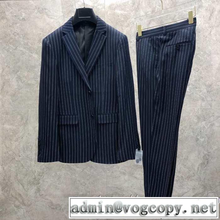 カジュアルコーデオシャレ バーバリー BURBERRY スーツ 2019秋のファッショントレンドはこれ