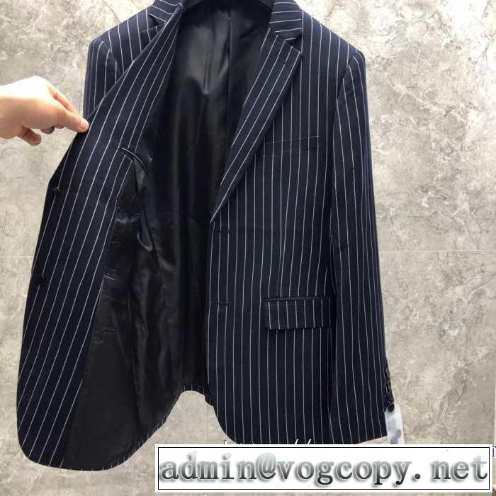カジュアルコーデオシャレ バーバリー BURBERRY スーツ 2019秋のファッショントレンドはこれ