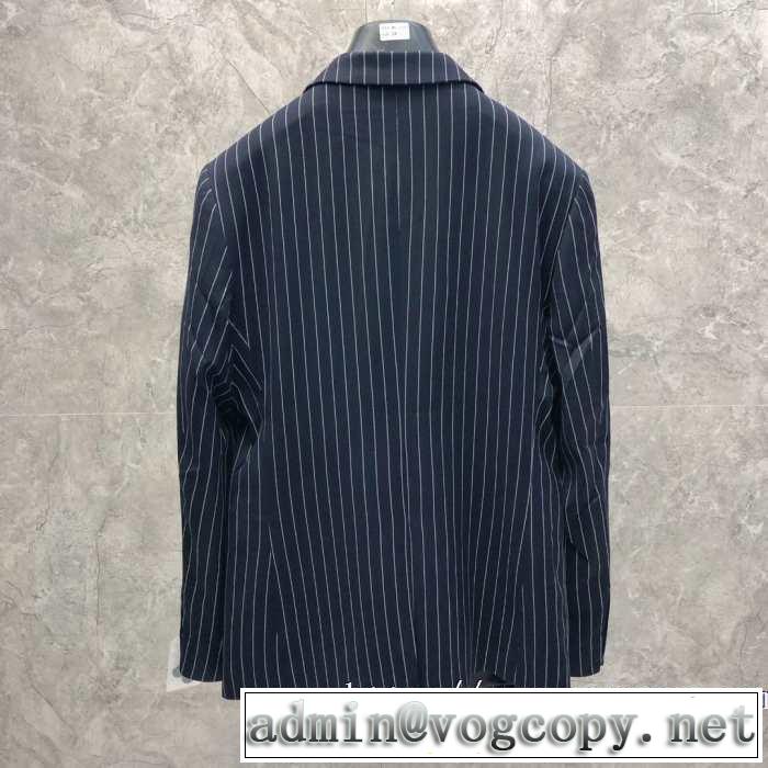 カジュアルコーデオシャレ バーバリー BURBERRY スーツ 2019秋のファッショントレンドはこれ