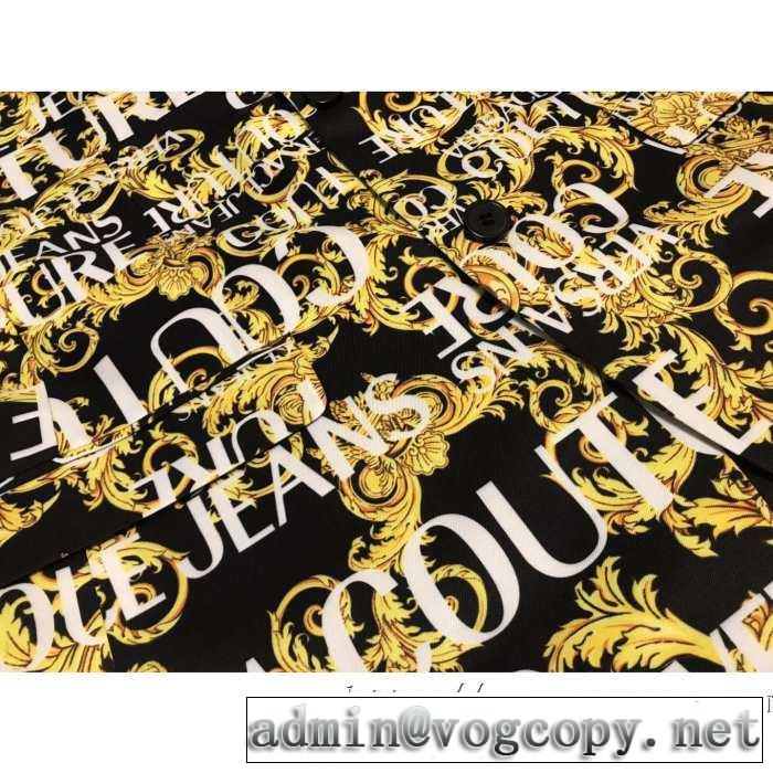 2019秋のファッショントレンドはこれ VERSACE おすすめする注目トレンド スーツ ヴェルサーチ