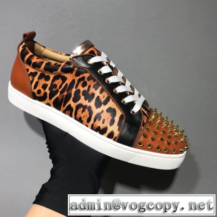 スニーカー、靴 2色可選 素敵なスタイルで夏の定番 2019年の春夏に着たい クリスチャンルブタン Christian Louboutin