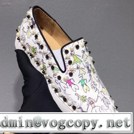 2019春夏も引き続き人気セール クリスチャンルブタン Christian Louboutin スニーカー、靴 夏にぴったり限定アイテム