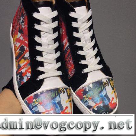 おしゃれデザインも大人気 2019SSのトレンド商品 クリスチャンルブタン Christian Louboutin スニーカー、靴 2色可選