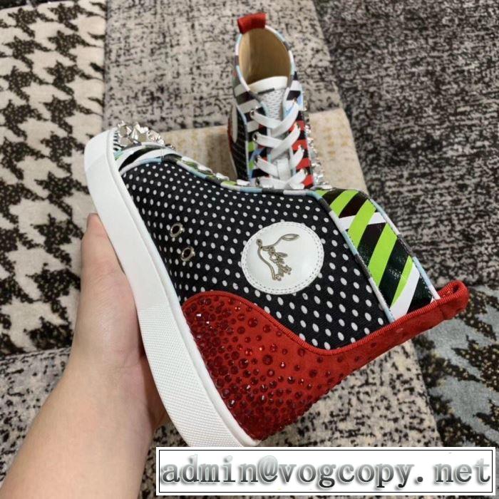クリスチャンルブタン Christian Louboutin スニーカー、靴 2色可選 《2019年》今、注目のストリート 暑い季節も大活躍