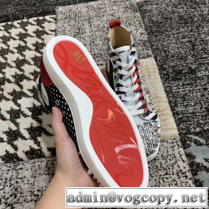 クリスチャンルブタン Christian Louboutin スニーカー、靴 2色可選 《2019年》今、注目のストリート 暑い季節も大活躍
