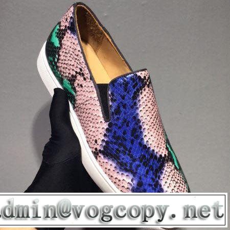 最新のトレンドブランド人気的 2019春夏は人気定番 クリスチャンルブタン Christian Louboutin スニーカー、靴 2色可選