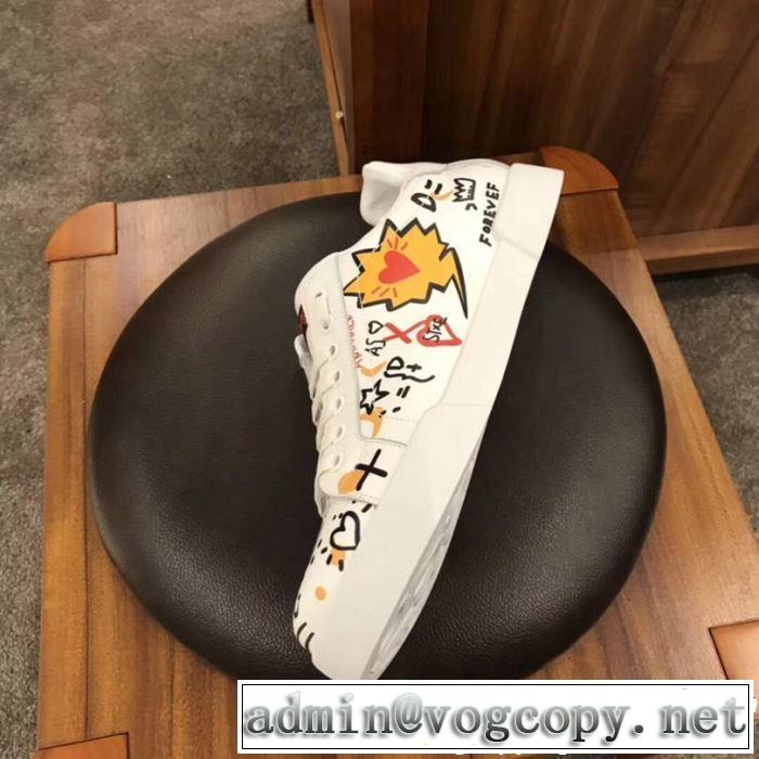 2019年春夏流行ファッション 大人の可愛さを引き立て Dolce&Gabbana ドルチェ＆ガッバーナ カジュアルシューズ