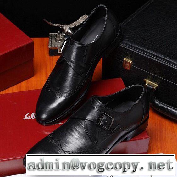 2019年春夏のトレンドアイテム 今季トレンドの限定アイテム FERRAGAMO サルヴァトーレフェラガモ カジュアルシューズ
