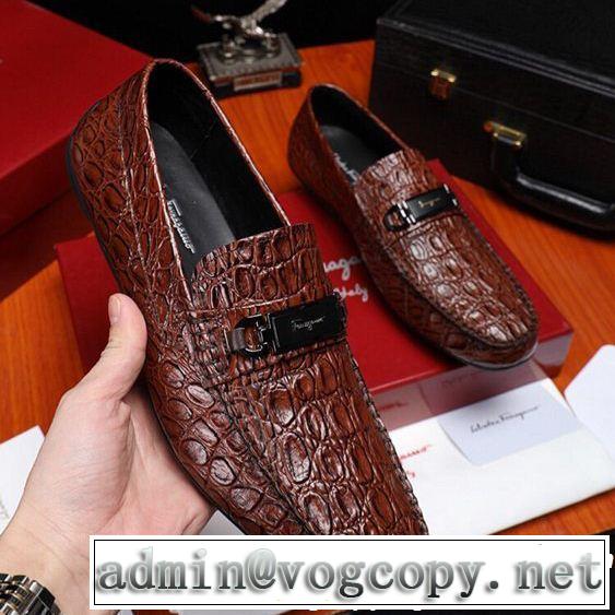 2019年春夏流行ファッション まずは定番！人気アイテム FERRAGAMO サルヴァトーレフェラガモ カジュアルシューズ 2色可選