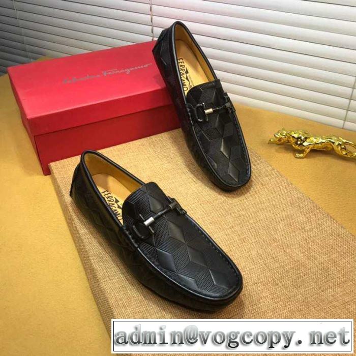 2019春夏トレンドアイテム 春夏シンプルファッションでOK！ サルヴァトーレフェラガモ FERRAGAMO カジュアルシューズ