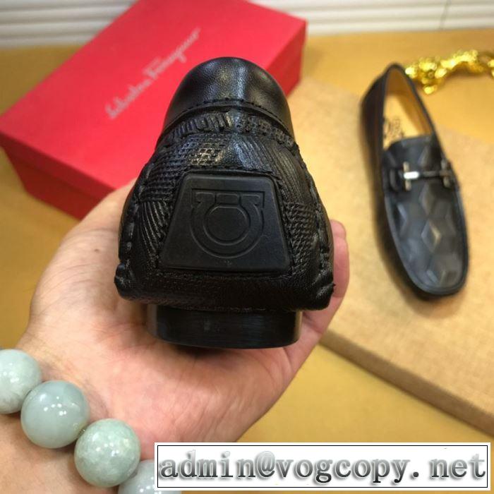 2019春夏トレンドアイテム 春夏シンプルファッションでOK！ サルヴァトーレフェラガモ FERRAGAMO カジュアルシューズ