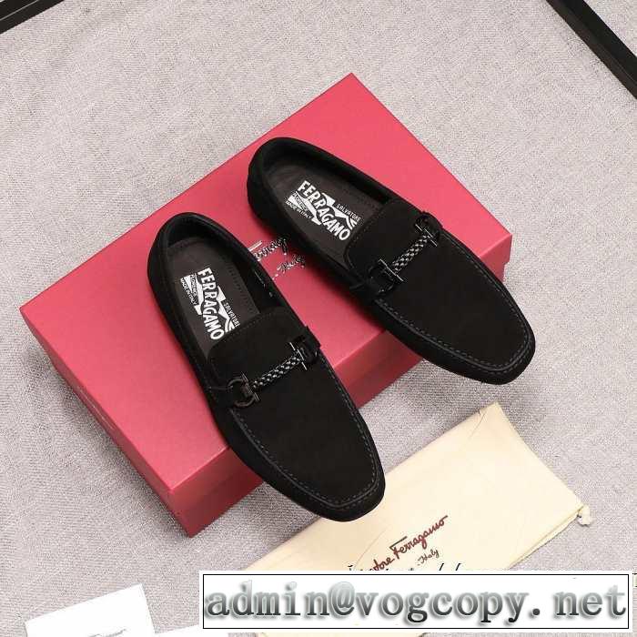 ローファー おしゃれ度アップ秋冬コレクション サルヴァトーレフェラガモ 2019秋のファッショントレンドはこれ FERRAGAMO