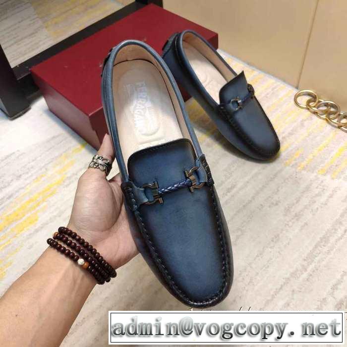 おしゃれさんはいち早く取り サルヴァトーレフェラガモ 2019秋、イチオシ上品 FERRAGAMO ローファー 新作アイテムが今年流