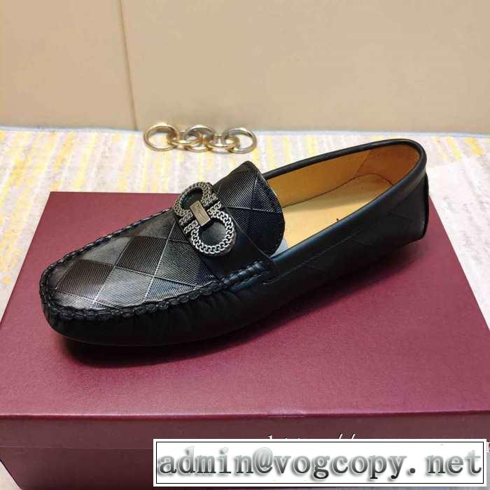 FERRAGAMO トレンド入り確実最新コレクション サルヴァトーレフェラガモ  活躍するトレンドアイテム ローファー